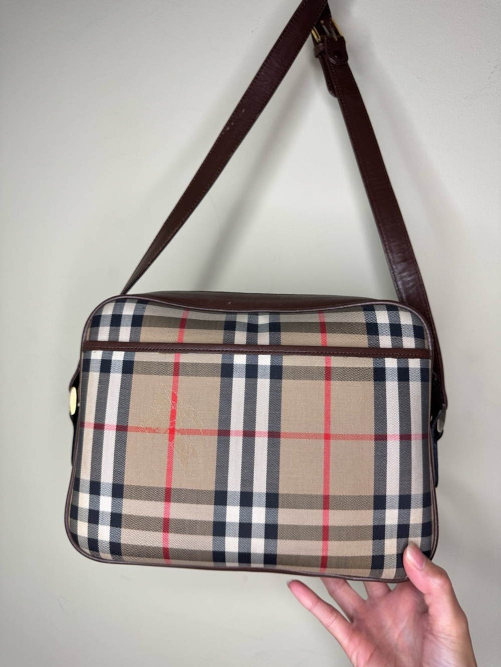 Burberry Beige Crossbody Bag with Brown Trim - Picture 4 of 12